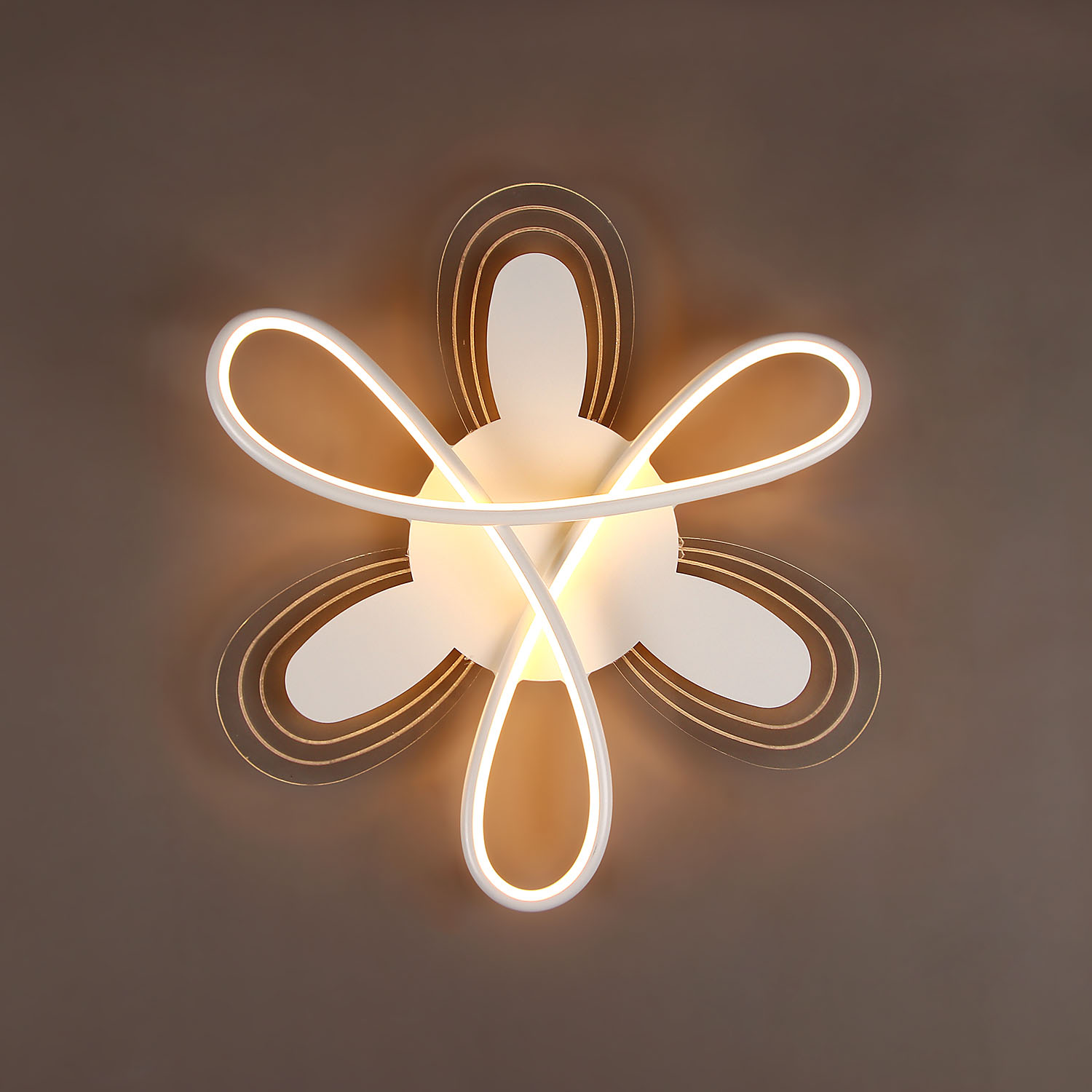 Люстра 2334/160W white 500 мм 3 реж., пульт S=25м2  VERNER LIGHTING *1 Люстра 2334/160W white 500 мм 3 реж., пульт S=25м2  VERNER LIGHTING *1