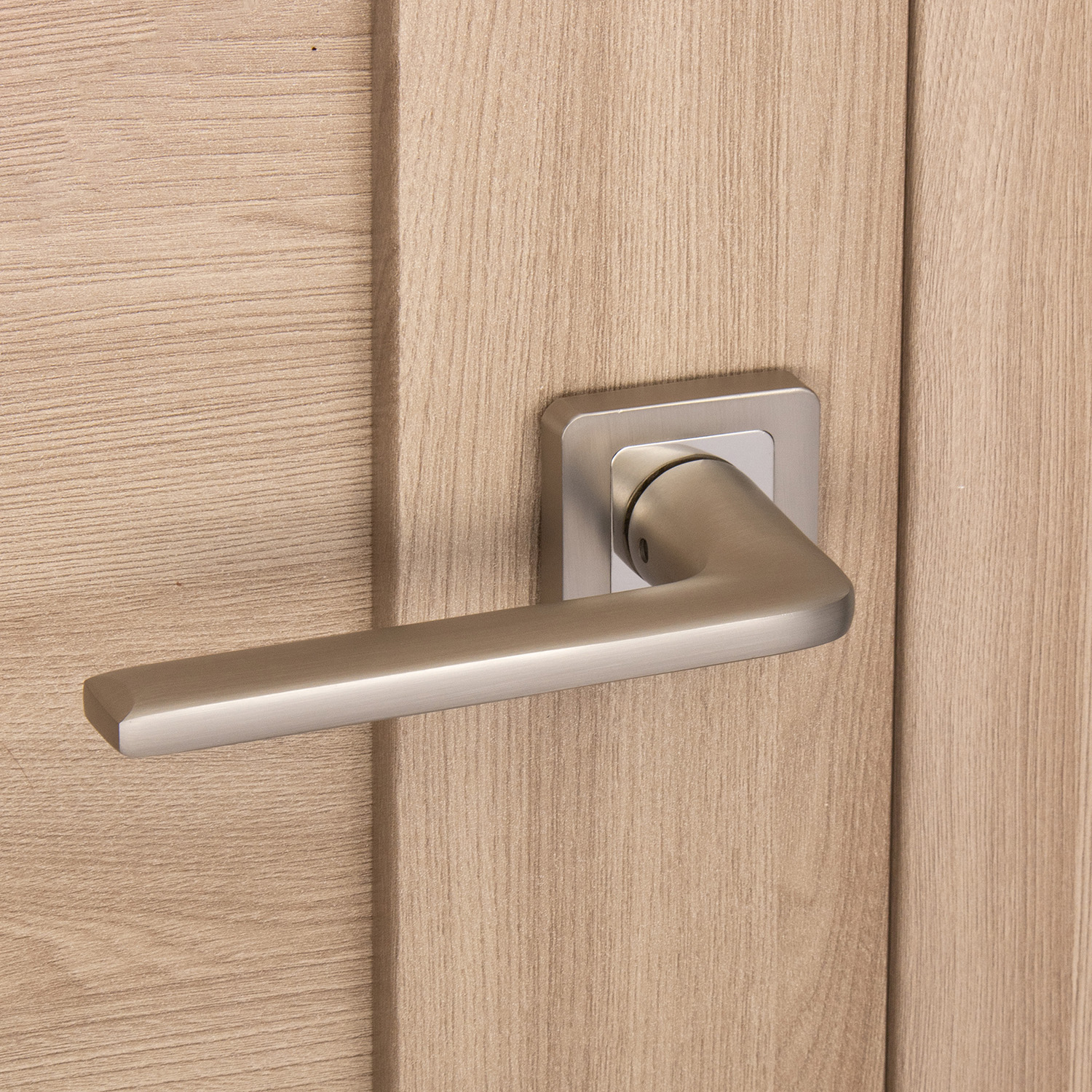 Ручка раздельная НИКЕЛЬ суперматовый H-22112-NISM Slim Code Deco *1/18