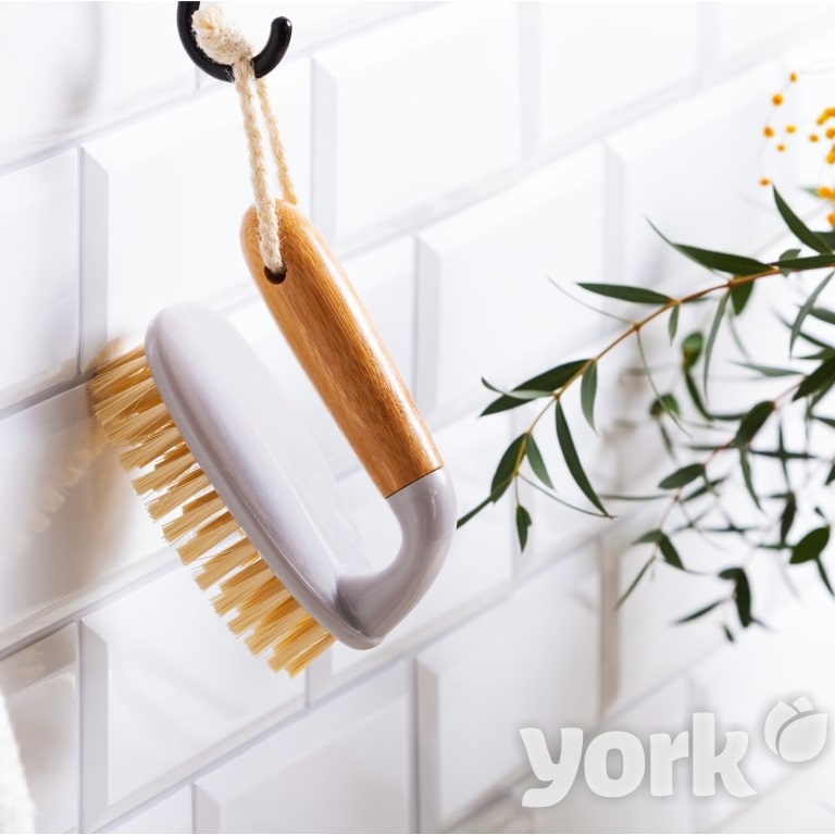 Щетка хозяйственная с ручкой "утюг" "Эко Натурал" 130х65х90мм бамбук.ручка (арт.040530)("York")*1/18 Щетка хозяйственная с ручкой "утюг" "Эко Натурал" 130х65х90мм бамбук.ручка (арт.040530)("York")*1/18