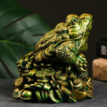 Копилка "Жаба на деньгах" зеленая с позолотой, 15х15х15см 9127439
