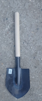 Лопата металлическая 140*170 автомобильная с деревянным черенком   *1 Лопата металлическая 140*170 автомобильная с деревянным черенком   *1